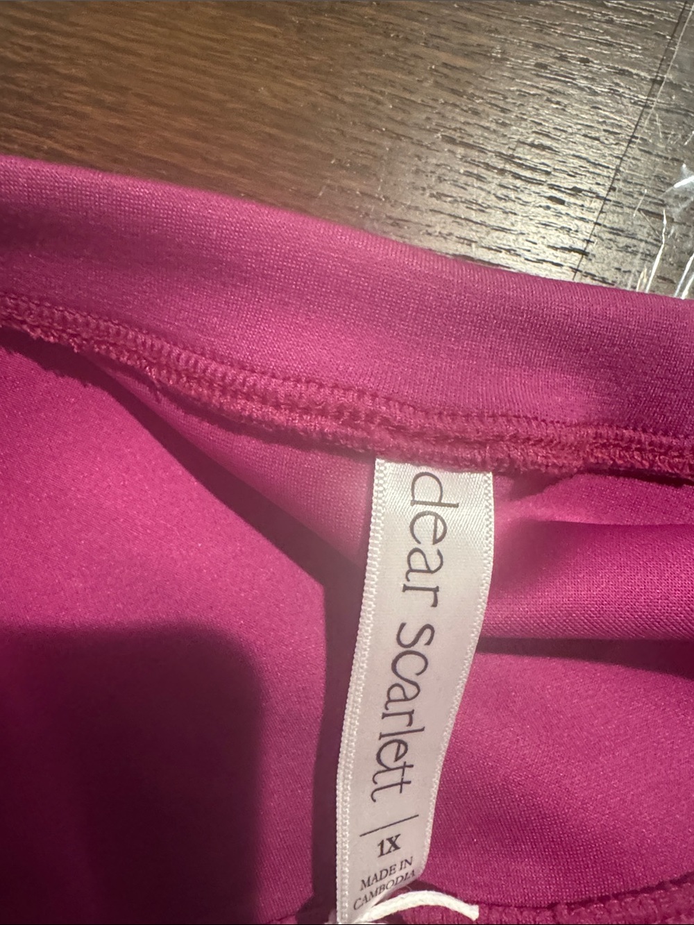 NWT Dear Scarlett Plus Size Long Sleeve Tunic Dress in Magenta - Picture 3 of 6